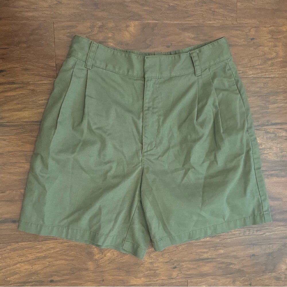 Aritzia Tna Gunmetal Green Organic Cotton High Waist Pleated Granite Shorts Sz 6